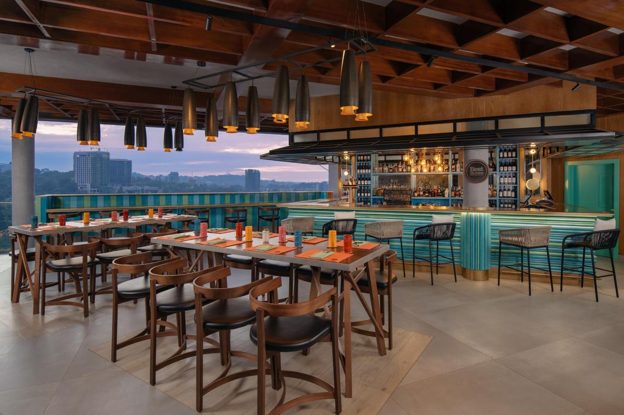 Four Points By Sheraton คัมพาลา ภายนอก รูปภาพ